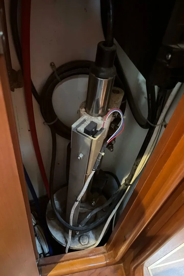 Slide: The Image of Robert Perry 61 1997 - 5192323