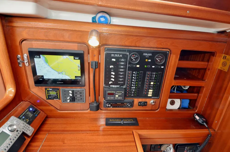 Slide: The Image of Bavaria 47 Ocean 2001 - 5191421