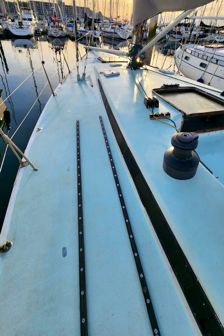 Slide: The Image of Farr 50 1985 - 5191968