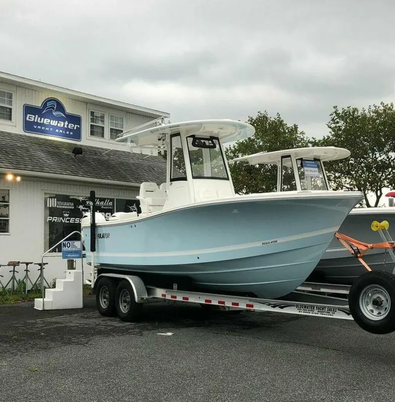 Slide: The Image of Regulator Marine 23'CC 2020 - 5167707