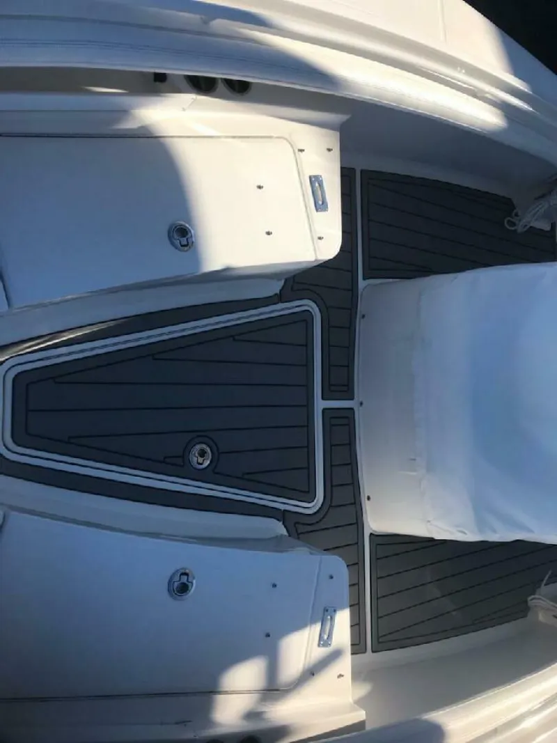 Slide: The Image of Regulator Marine 23'CC 2020 - 5167718