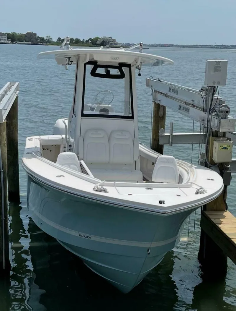 Slide: The Image of Regulator Marine 23'CC 2020 - 5167713