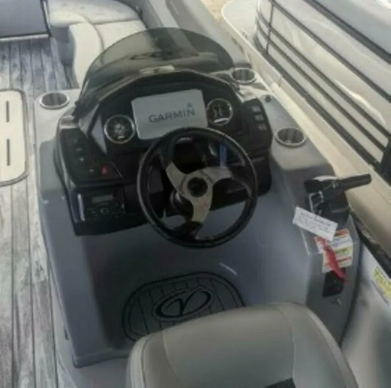 Slide: The Image of Veranda RELAX VR25RFL 2024 - 5168045