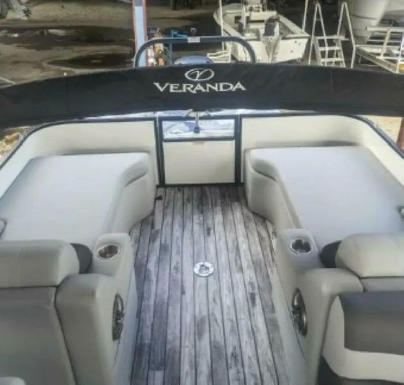 Slide: The Image of Veranda RELAX VR25RFL 2024 - 5168046