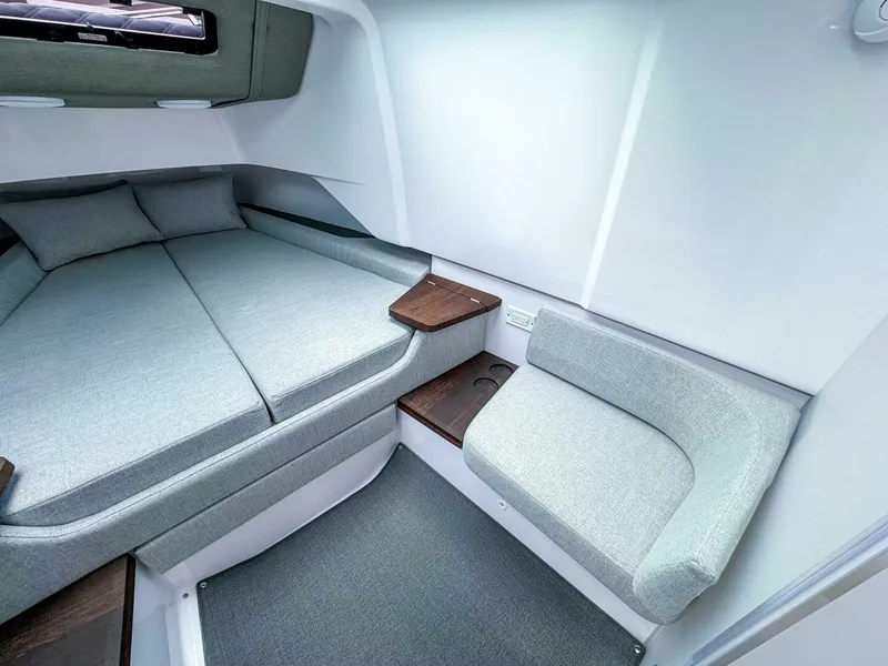 Slide: The Image of Axopar 37XC CROSS CABIN 2024 - 5284353