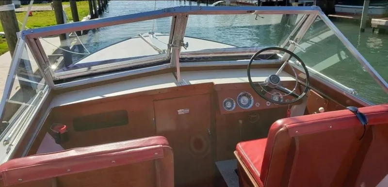 Slide: The Image of Chris-Craft Sea Skiff Sportsman 1965 - 5168906