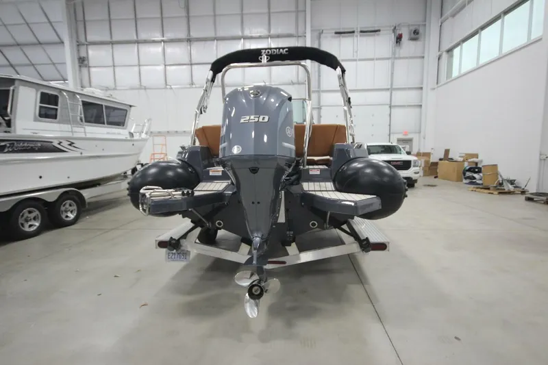 Slide: The Image of Zodiac Medline 6.8 NEO 2024 - 5169070