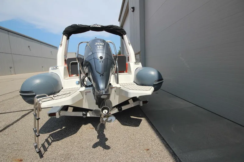 Slide: The Image of Zodiac Medline 7.5 NEO 2024 - 5169215