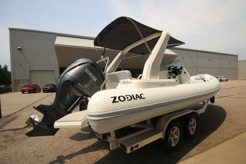 Slide: The Image of Zodiac Medline 7.5 NEO 2024 - 5169442