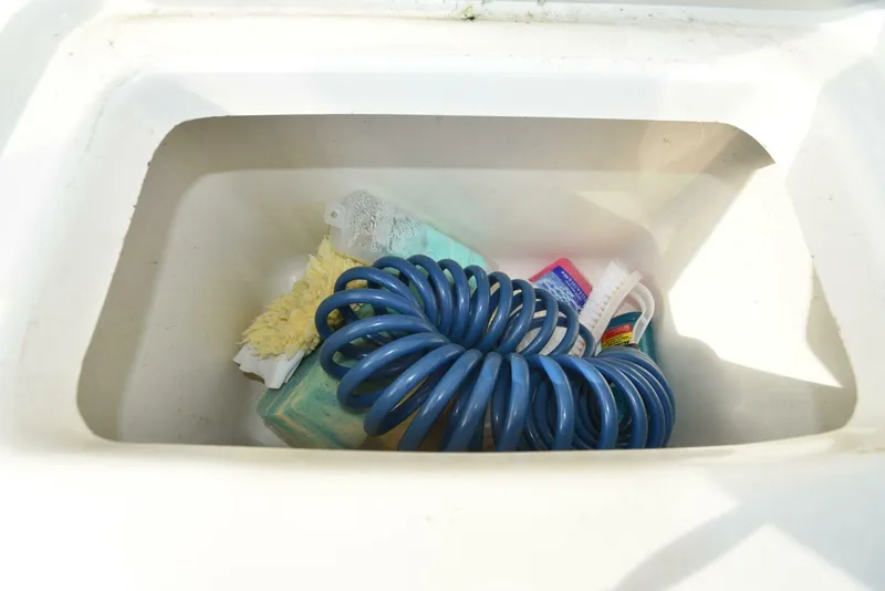 Slide: The Image of Pursuit 3070 Offshore Express 2005 - 5170709