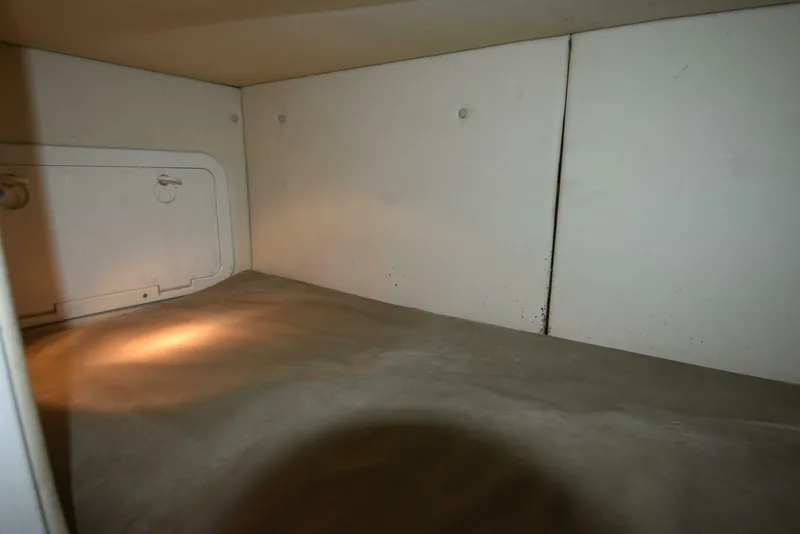 Slide: The Image of Pursuit 3070 Offshore Express 2005 - 5170729