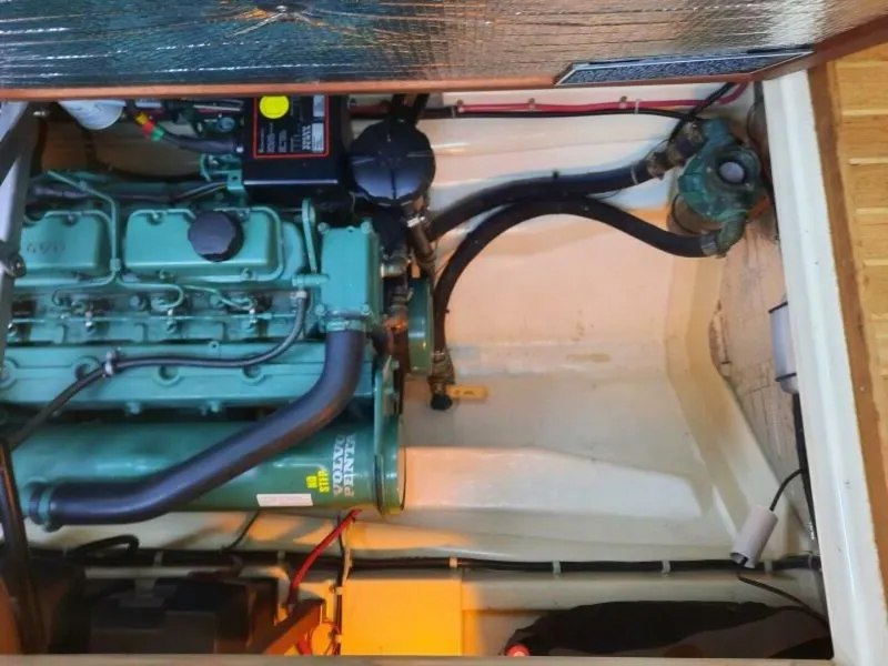 Slide: The Image of Camano Troll 2004 - 5171210