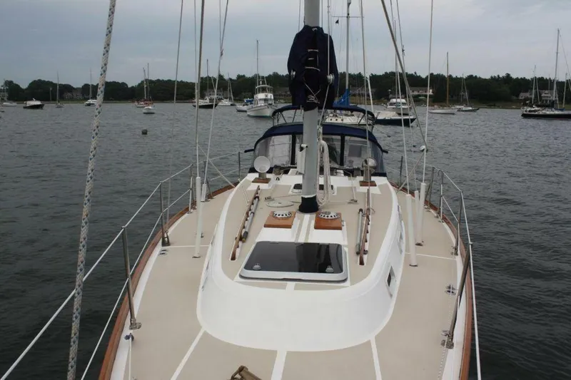 Slide: The Image of Tartan 37 1979 - 5177360