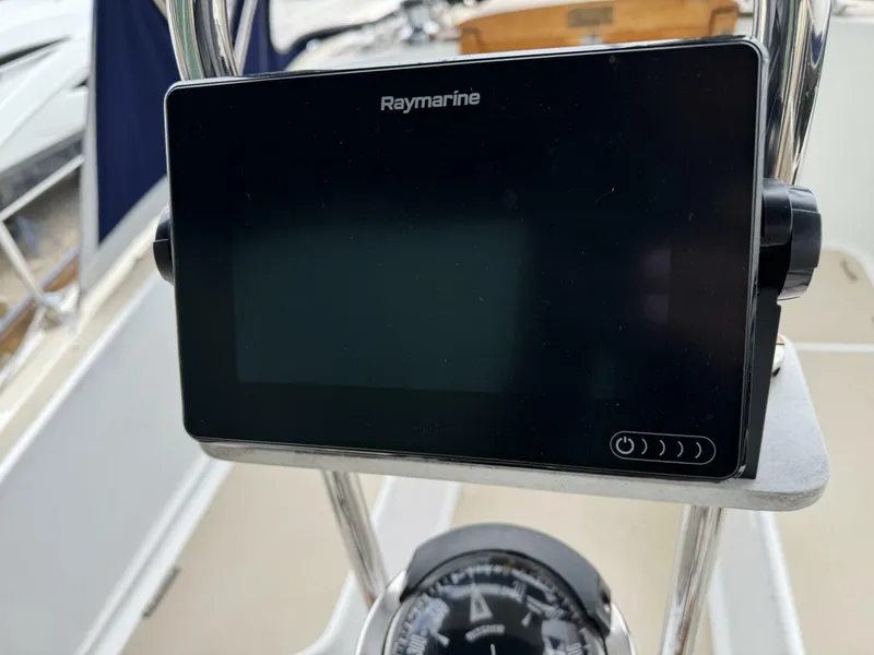 Slide: The Image of Tartan 37 1979 - 5189812