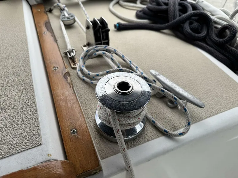 Slide: The Image of Tartan 37 1979 - 5189819