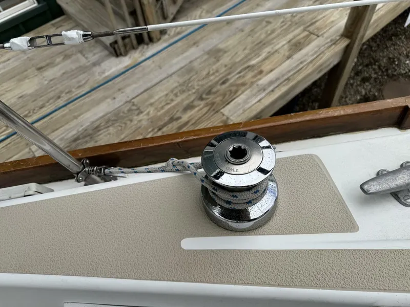 Slide: The Image of Tartan 37 1979 - 5189823