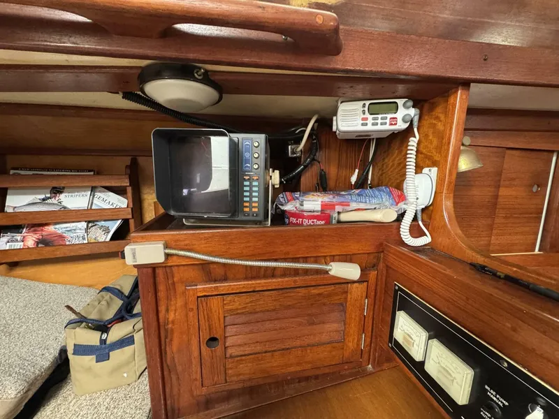 Slide: The Image of Tartan 37 1979 - 5189865