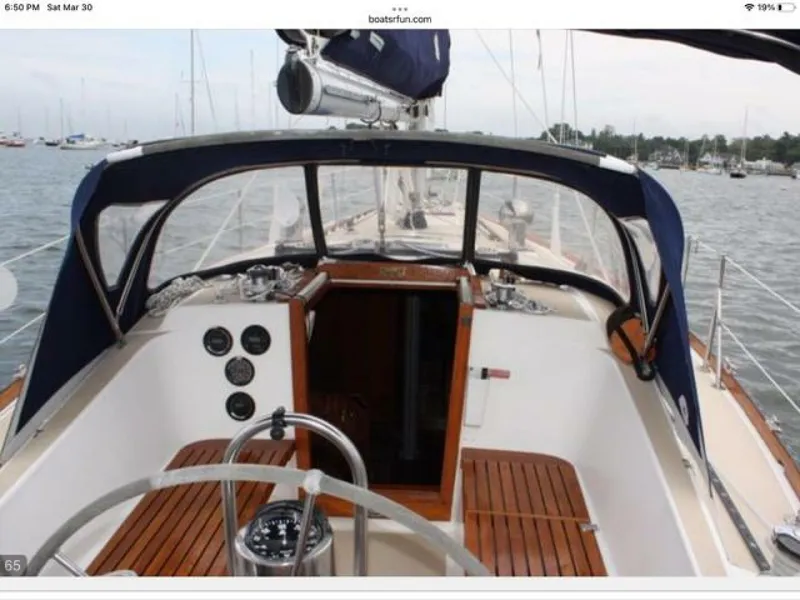 Slide: The Image of Tartan 37 1979 - 5177342