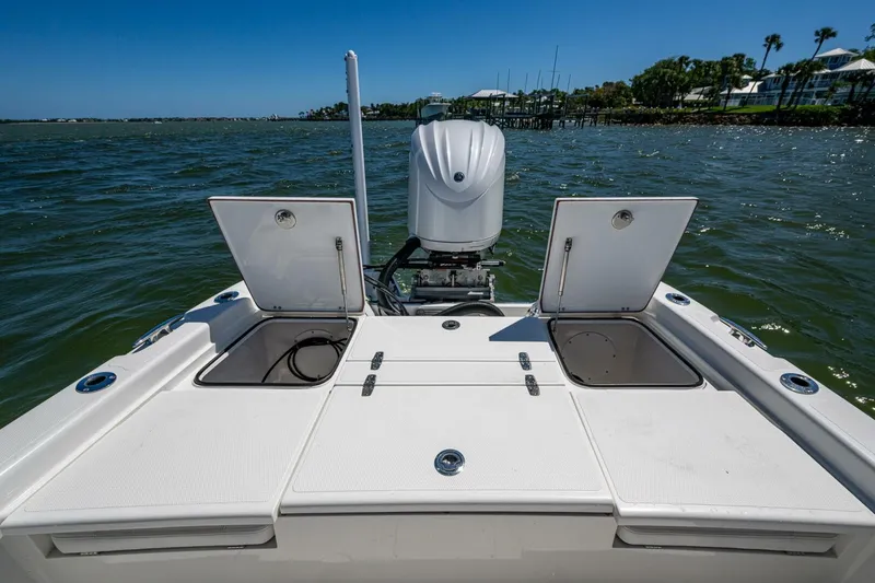 Slide: The Image of Blackjack 256 Bay 2023 - 5172154