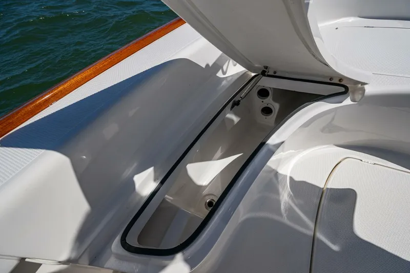 Slide: The Image of Chaos Bay 2015 - 5172298