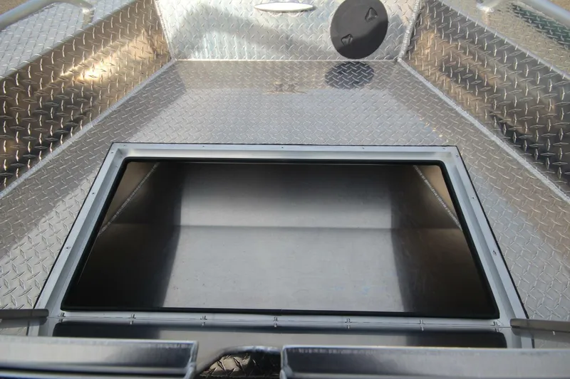 Slide: The Image of Weldcraft 210 Revolution Partial Hardtop 2023 - 5172334