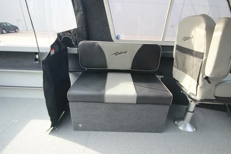 Slide: The Image of Weldcraft 210 Revolution Partial Hardtop 2023 - 5172335