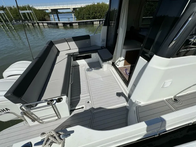 Slide: The Image of Jeanneau 1095 NC 2023 - 5175145