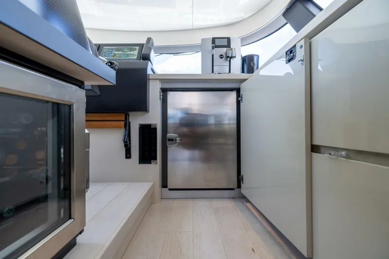 Slide: The Image of Galley - 5173883