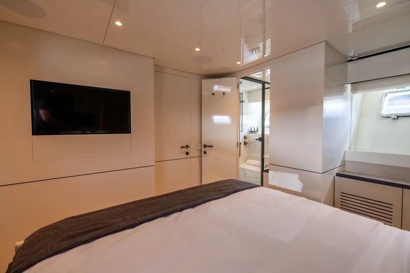 Slide: The Image of Cabin - 5173921