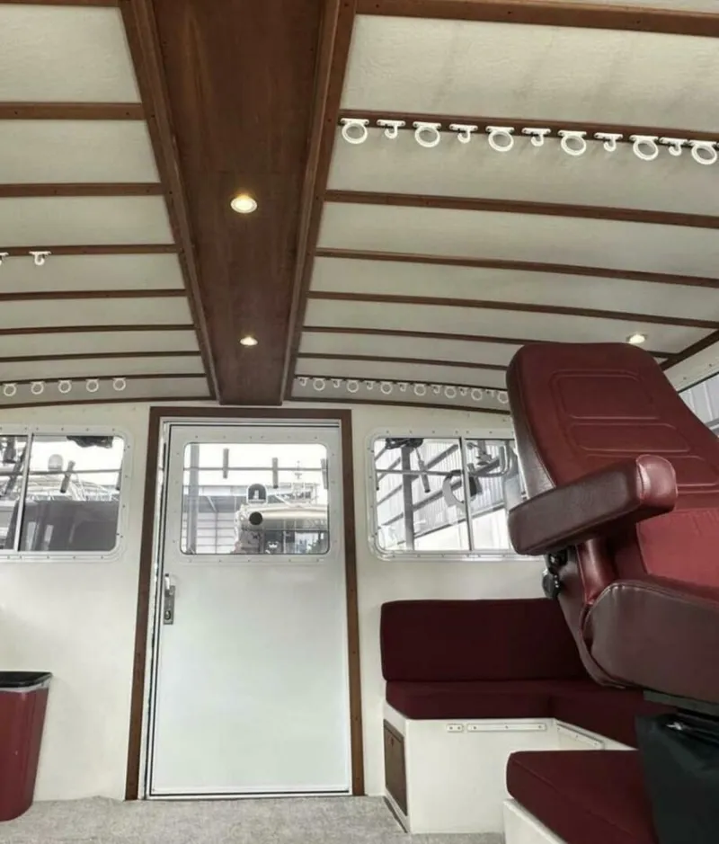 Slide: The Image of Young Brothers 45 2016 - 5173113