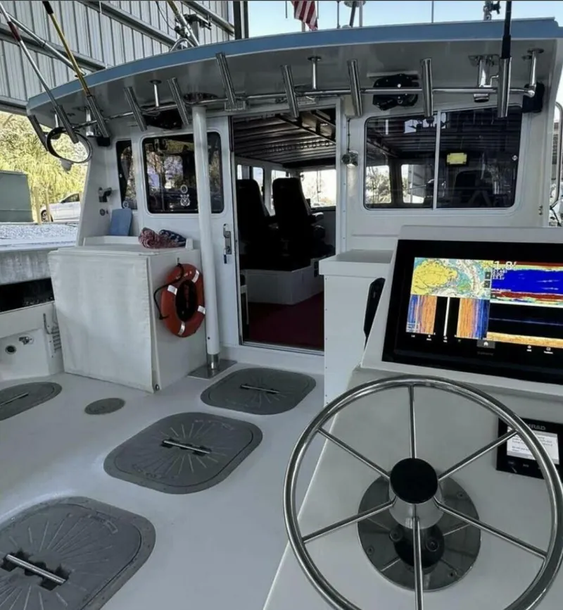 Slide: The Image of Young Brothers 45 2016 - 5173128