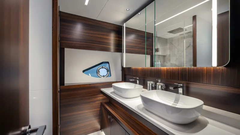 Slide: The Image of Sunseeker 88 - 5173461