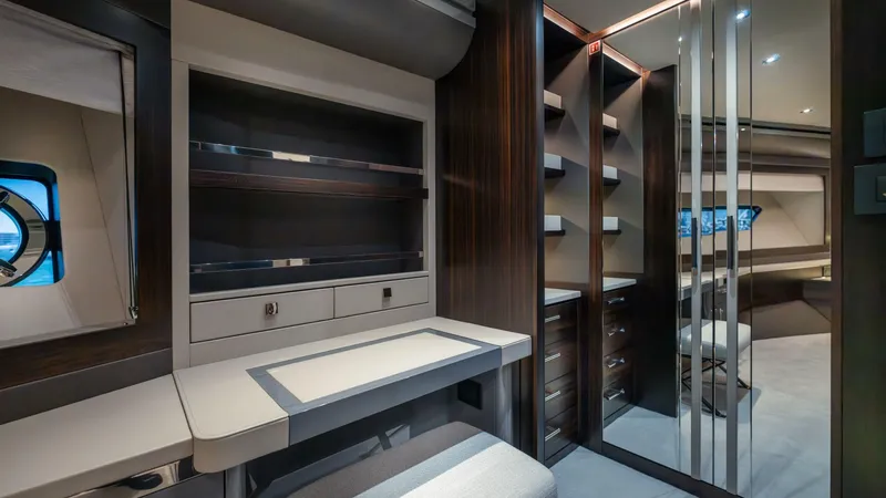 Slide: The Image of Sunseeker 88 - 5173472