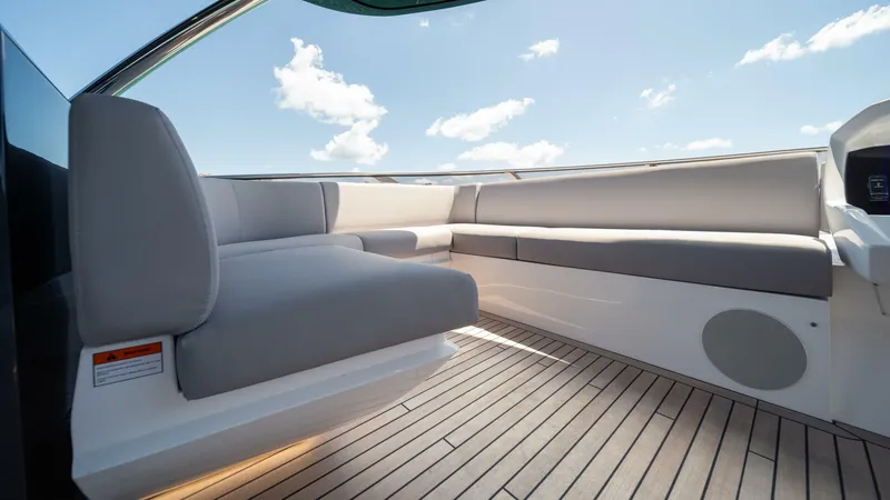 Slide: The Image of Sunseeker 88 - 5173578