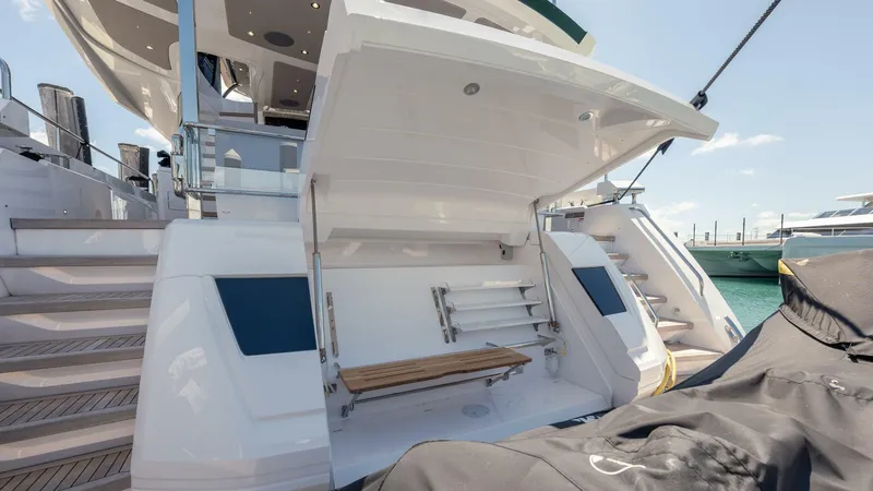 Slide: The Image of Sunseeker 88 - 5173629