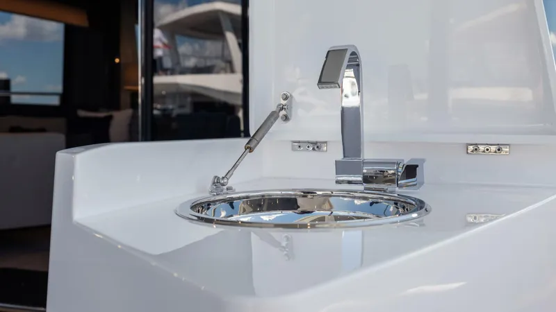 Slide: The Image of Sunseeker 88 - 5173642