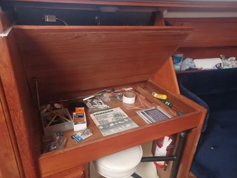 Slide: The Image of Pearson 36-2 Sloop 1987 - 5173688