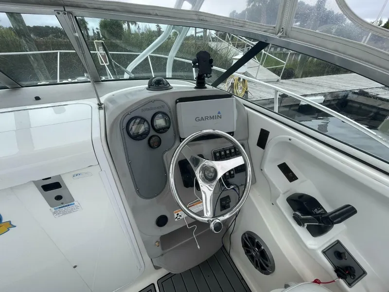 Slide: The Image of Wellcraft 252 Coastal 2006 - 5174314