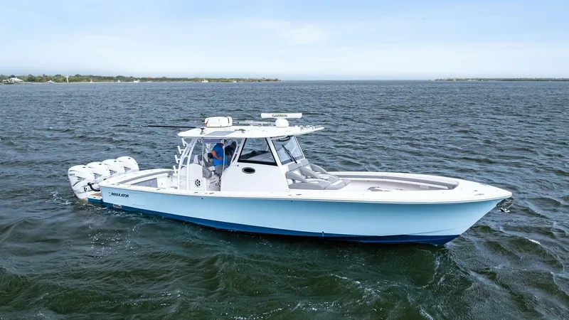 The Image of 2023 Regulator 41 Center Console 'Boss Lady' - 5196447