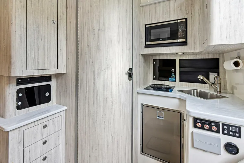 Slide: The Image of 2023 Regulator 41 Center Console 'Boss Lady' - 5196469