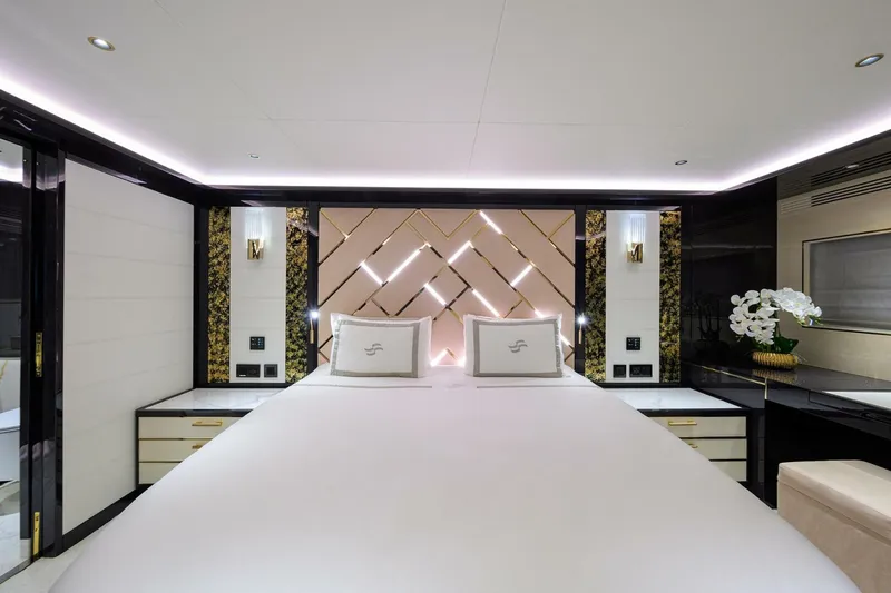 Slide: The Image of Sirena 88 - 5175234