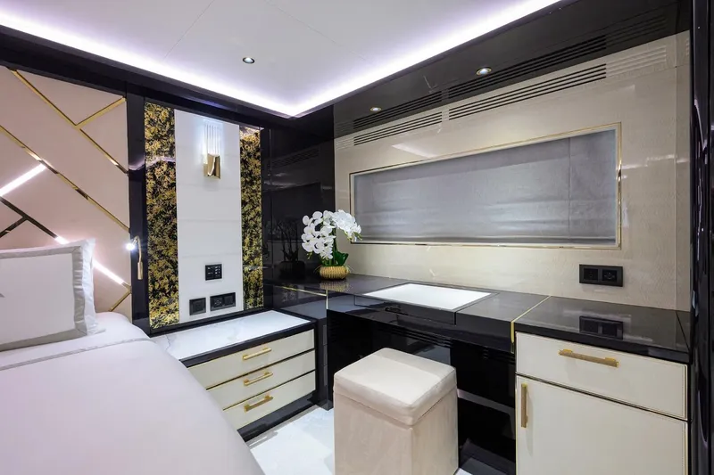 Slide: The Image of Sirena 88 - 5175237