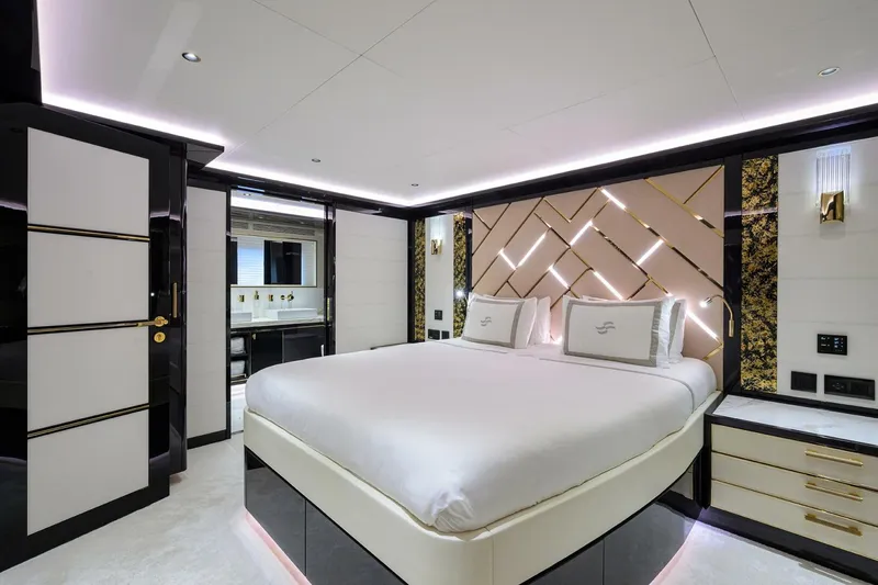 Slide: The Image of Sirena 88 - 5175239