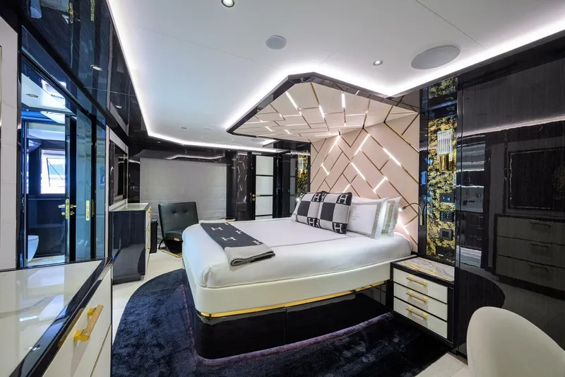 Slide: The Image of Sirena 88 - 5175250