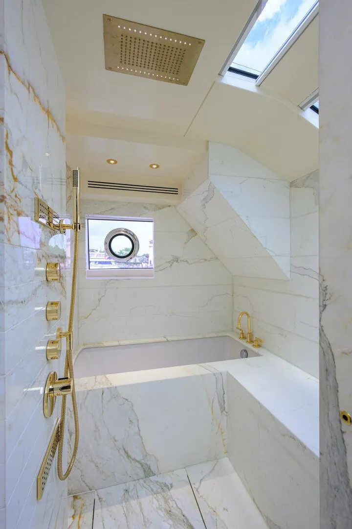 Slide: The Image of Sirena 88 - 5175263