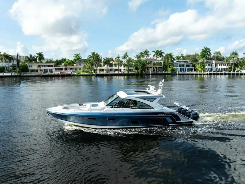 Slide: The Image of Formula 430 Super Sport Crossover 2021 - 5180605