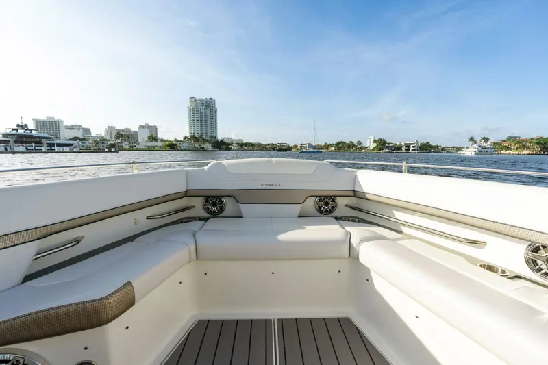 Slide: The Image of Formula 430 Super Sport Crossover 2021 - 5180609