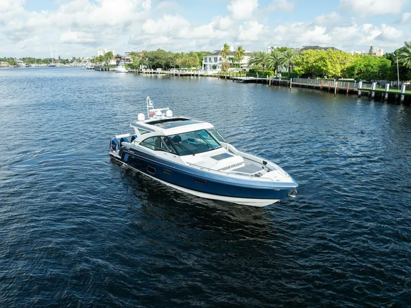 Slide: The Image of Formula 430 Super Sport Crossover 2021 - 5180599