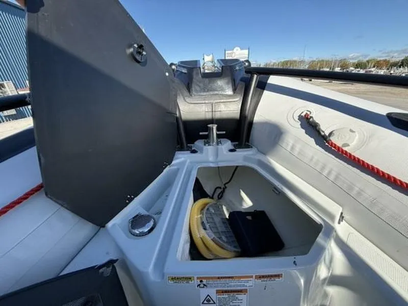 Slide: The Image of Zodiac Open 5.5 PVC T-Top 2023 - 5719639