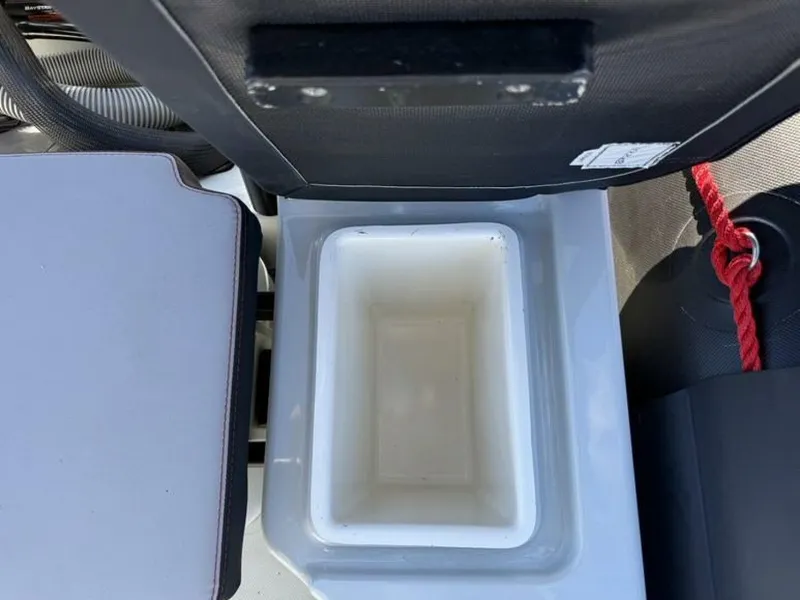 Slide: The Image of Zodiac Open 5.5 PVC T-Top 2023 - 5719632